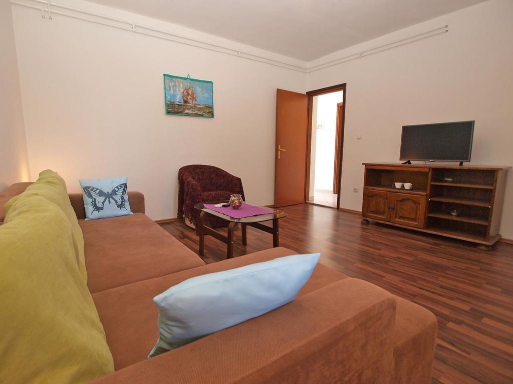 Apartments Dvigradska 1103 بوريتش المظهر الخارجي الصورة