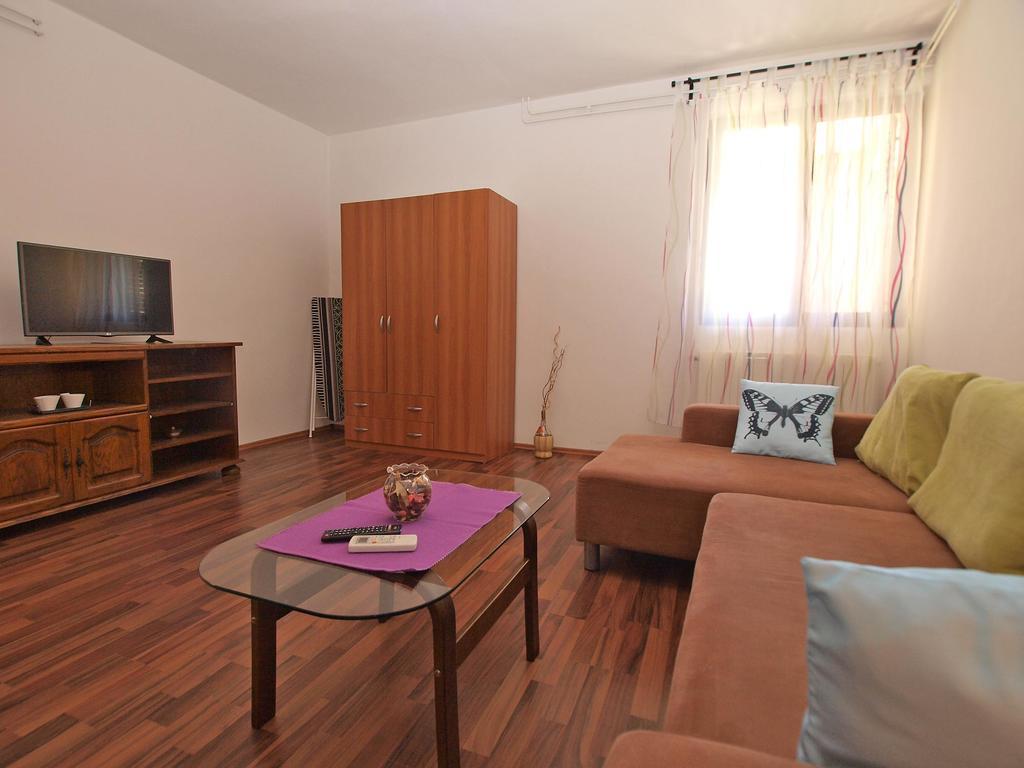 Apartments Dvigradska 1103 بوريتش المظهر الخارجي الصورة