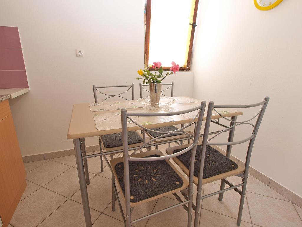 Apartments Dvigradska 1103 بوريتش المظهر الخارجي الصورة
